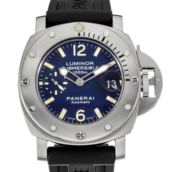 Panerai Luminor Submersible
